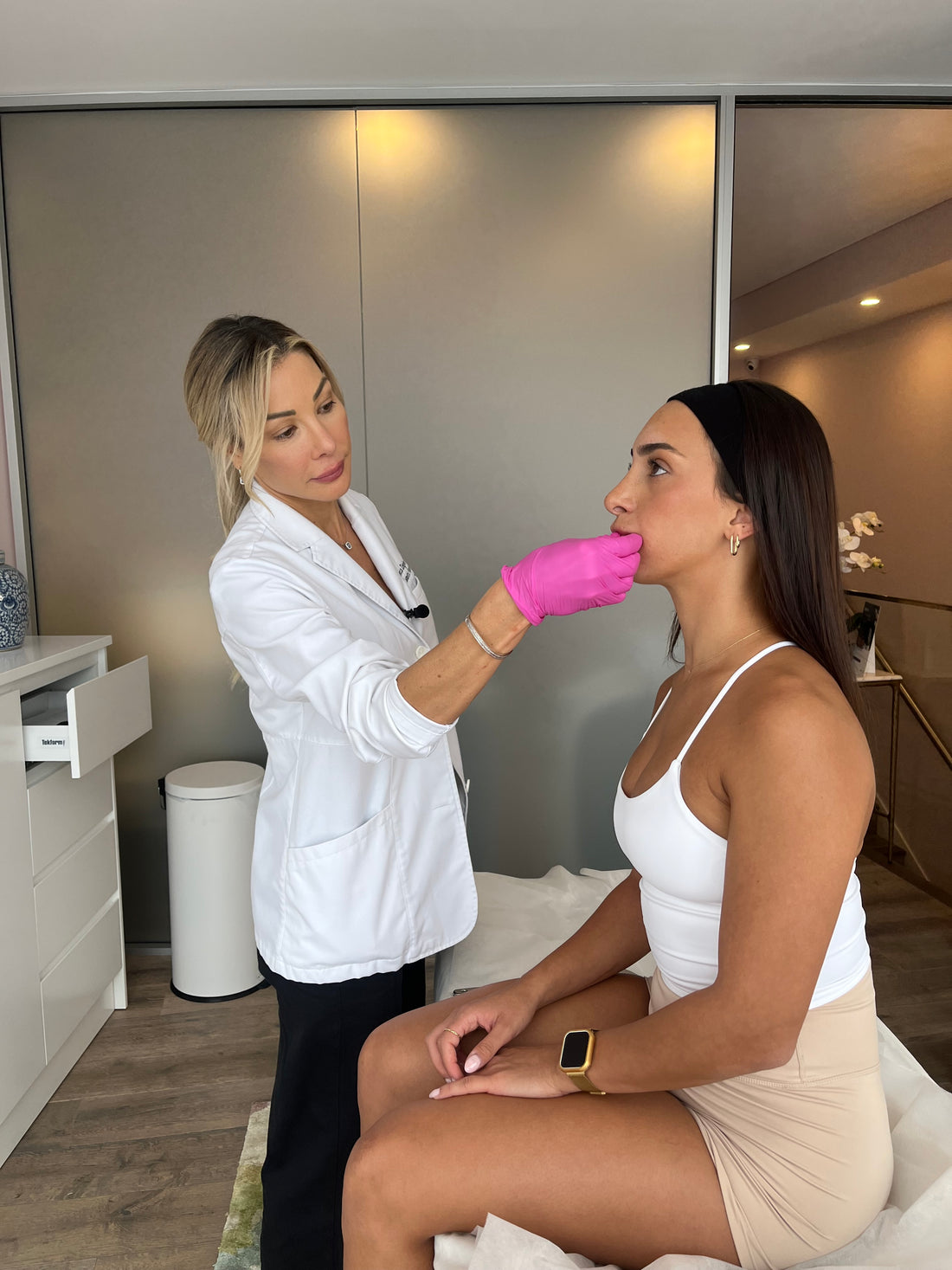 Facial Volume Loss Consultation