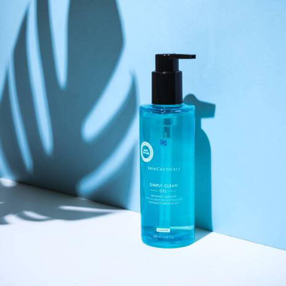Simply Clean Makeup Removal Cleanser