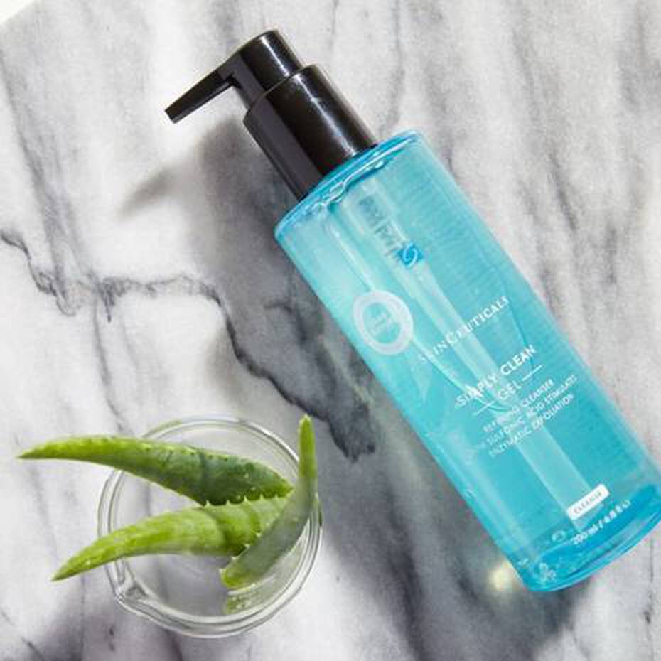 Simply Clean Makeup Removal Cleanser